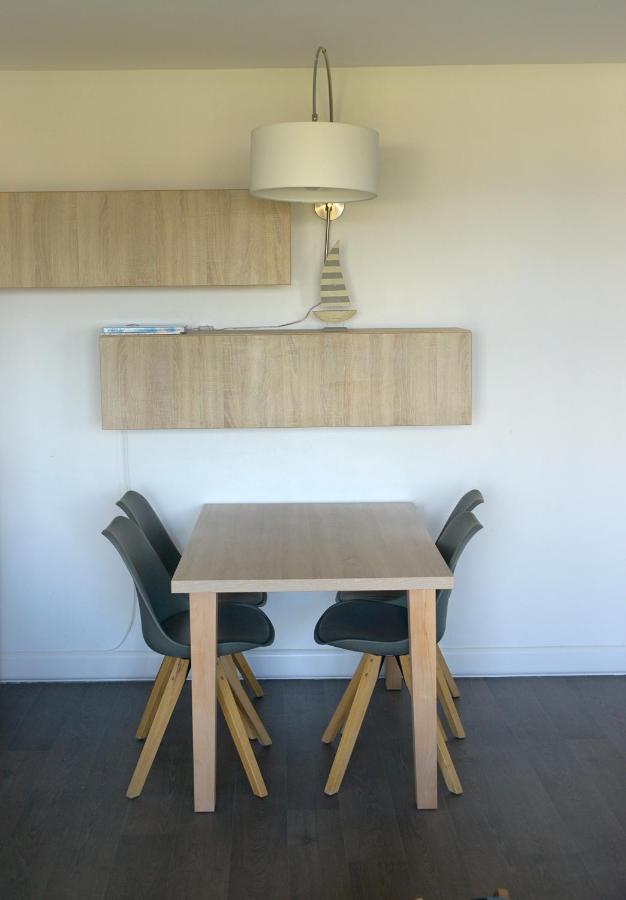 Le Bord De Mer Calais Exterior photo